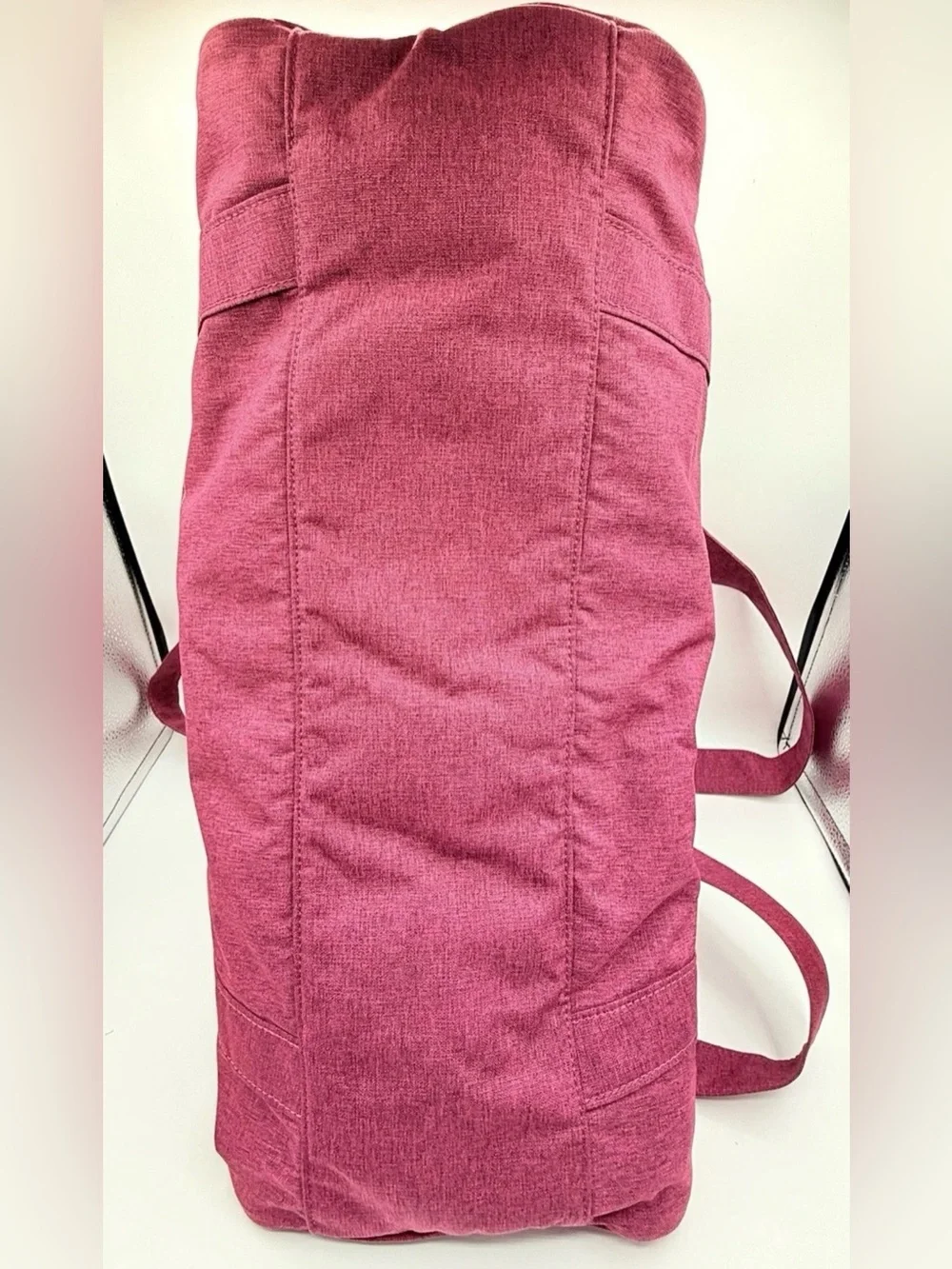 Nike Gym Club Training Duffel shoulder sport Bag heathered burgundy  Rush Pink